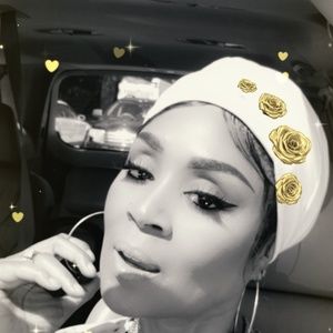 Meet your Posher, Alaias